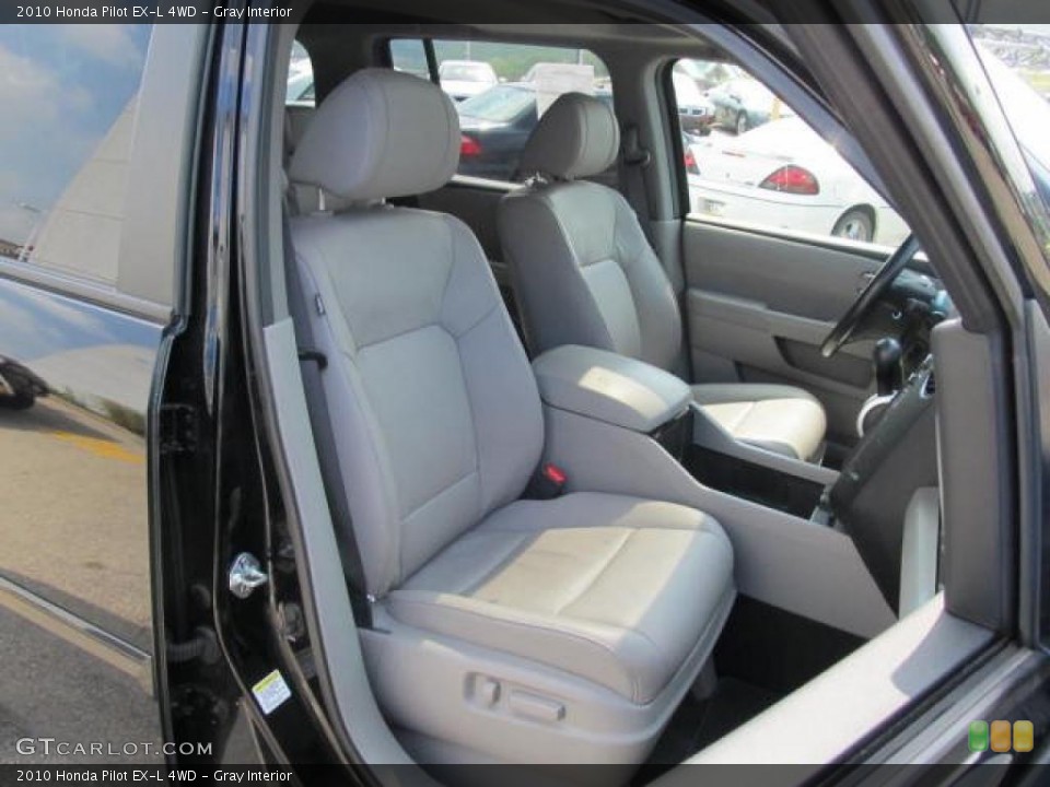 Gray Interior Photo for the 2010 Honda Pilot EX-L 4WD #49764715