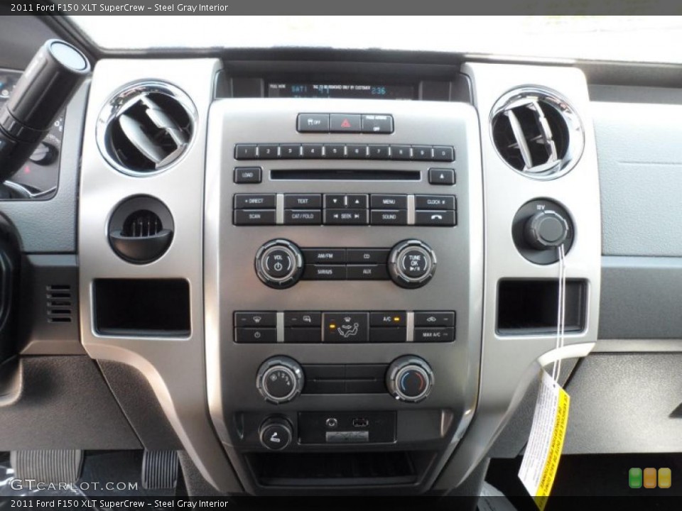 Steel Gray Interior Controls for the 2011 Ford F150 XLT SuperCrew #49766425