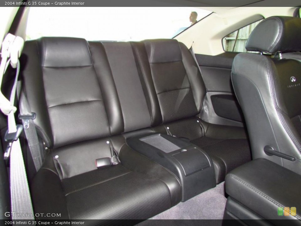 Graphite Interior Photo for the 2004 Infiniti G 35 Coupe #49772887