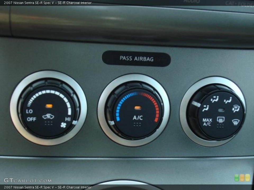 SE-R Charcoal Interior Controls for the 2007 Nissan Sentra SE-R Spec V #49777921