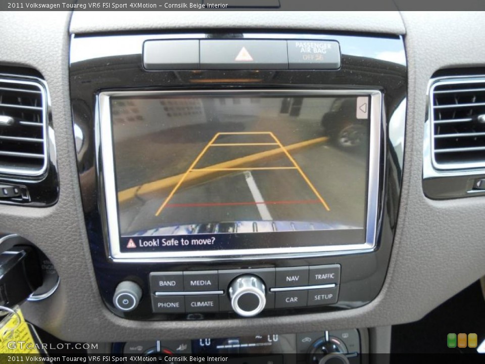 Cornsilk Beige Interior Controls for the 2011 Volkswagen Touareg VR6 FSI Sport 4XMotion #49779776