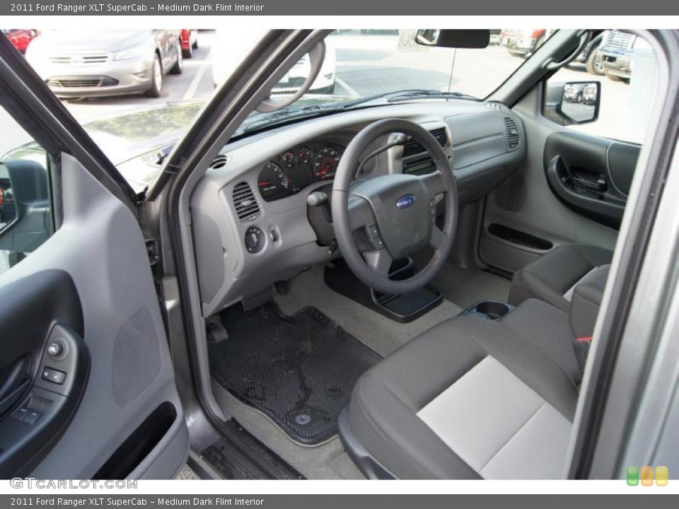 Medium Dark Flint Interior Photo for the 2011 Ford Ranger XLT SuperCab #49783154