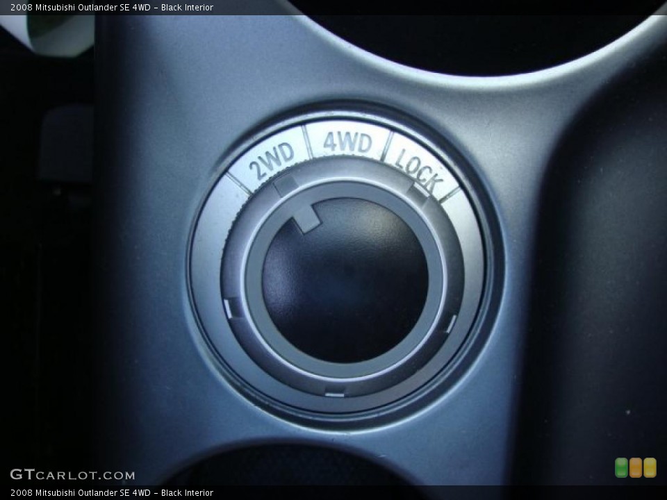 Black Interior Controls for the 2008 Mitsubishi Outlander SE 4WD #49787477