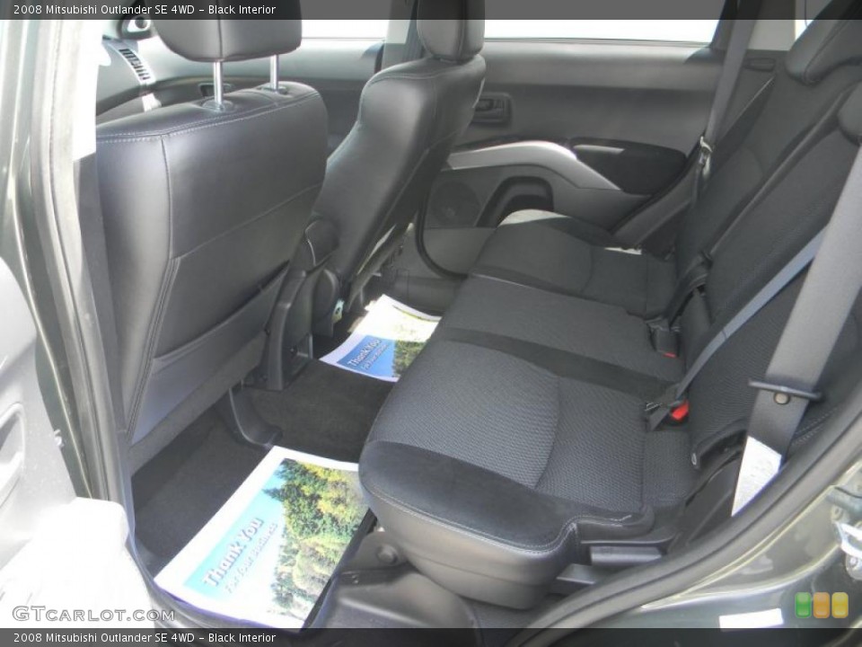 Black Interior Photo for the 2008 Mitsubishi Outlander SE 4WD #49788641