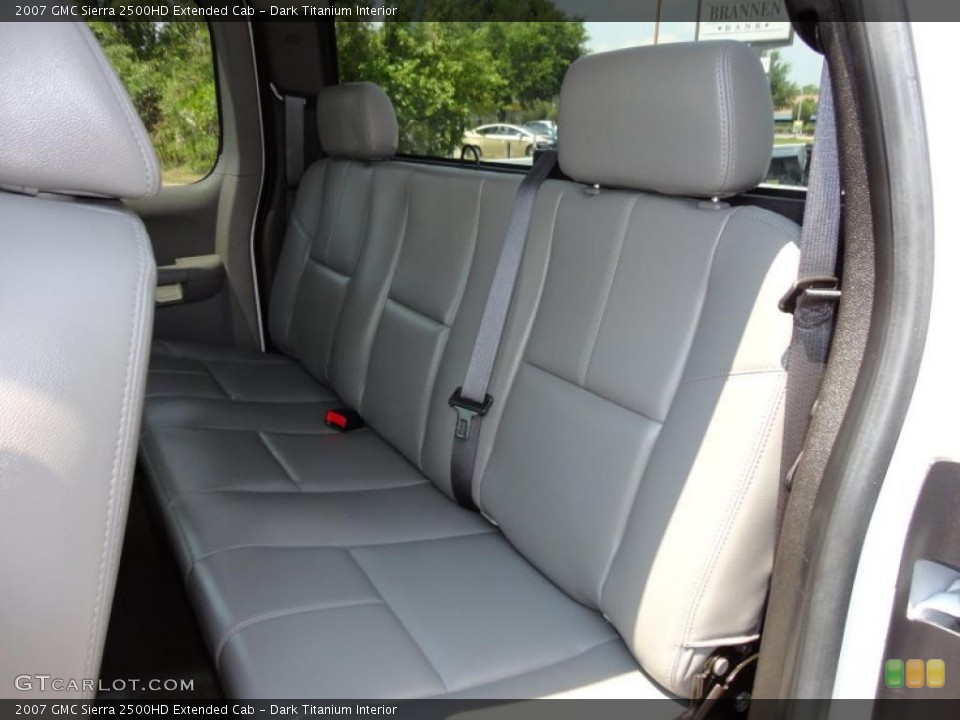 Dark Titanium Interior Photo for the 2007 GMC Sierra 2500HD Extended Cab #49795781