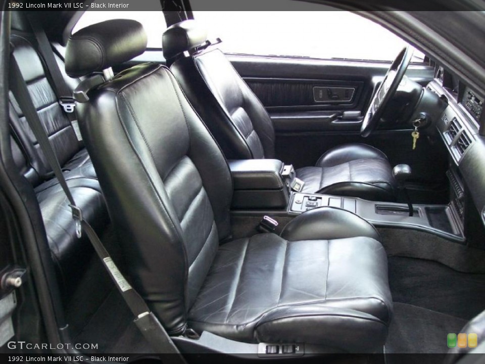 Black Interior Photo for the 1992 Lincoln Mark VII LSC #49804374