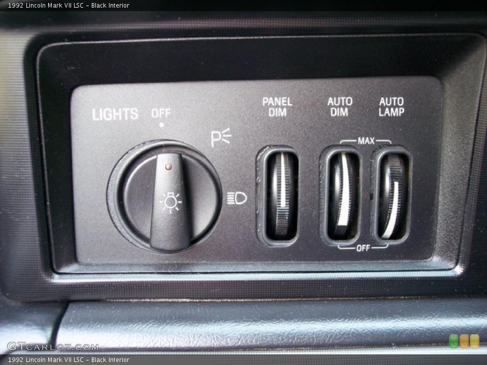 Black Interior Controls for the 1992 Lincoln Mark VII LSC #49804569