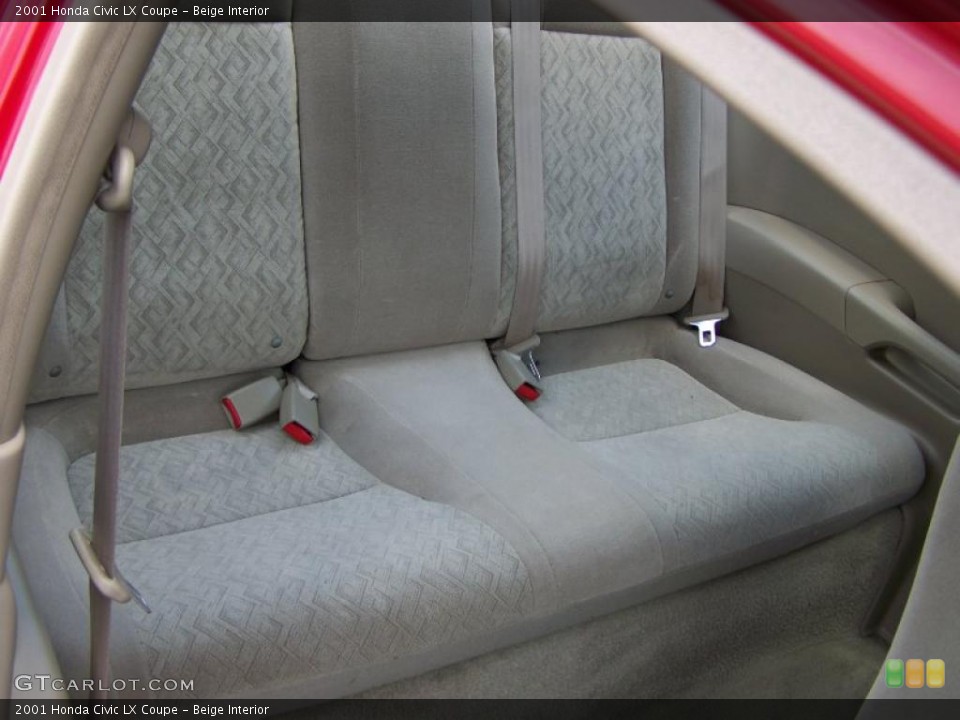 Beige Interior Photo for the 2001 Honda Civic LX Coupe #49807344