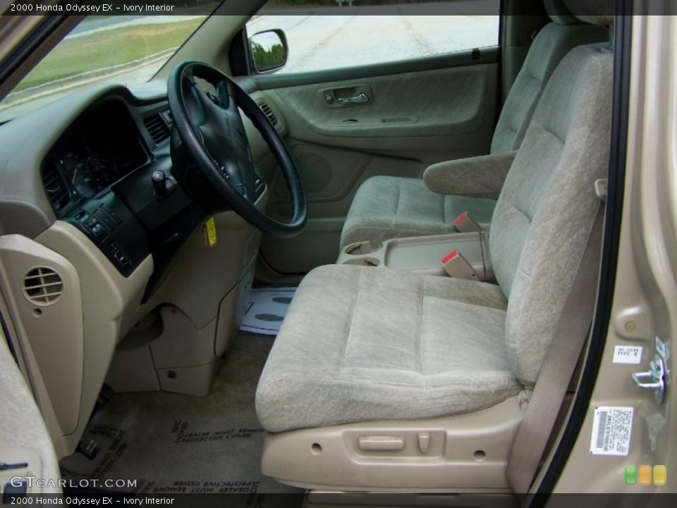 Ivory Interior Photo for the 2000 Honda Odyssey EX #49807740