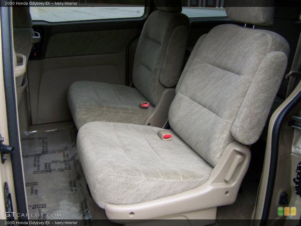 Ivory Interior Photo for the 2000 Honda Odyssey EX #49807785