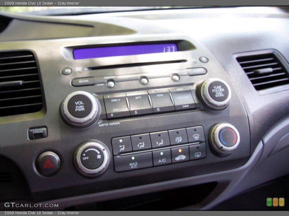 Gray Interior Controls for the 2009 Honda Civic LX Sedan #49808040