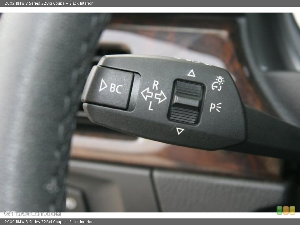 Black Interior Controls for the 2009 BMW 3 Series 328xi Coupe #49808133