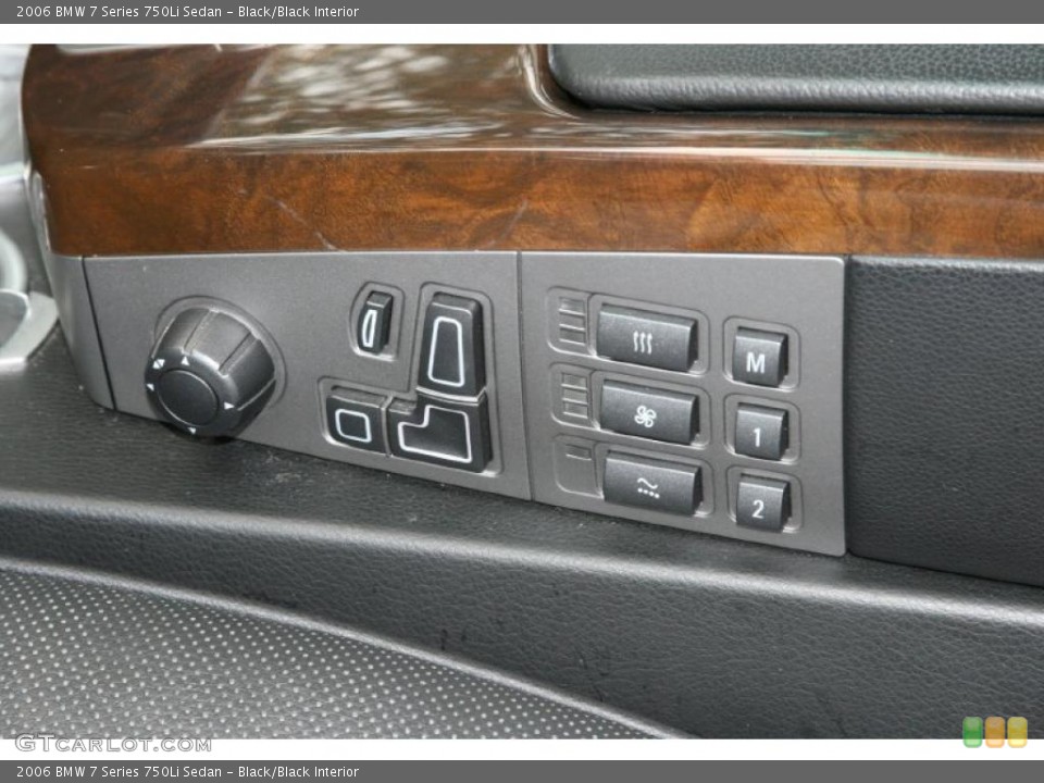 Black/Black Interior Controls for the 2006 BMW 7 Series 750Li Sedan #49817025