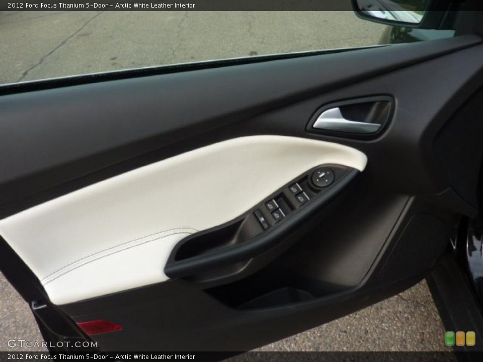 Arctic White Leather Interior Door Panel for the 2012 Ford Focus Titanium 5-Door #49818297