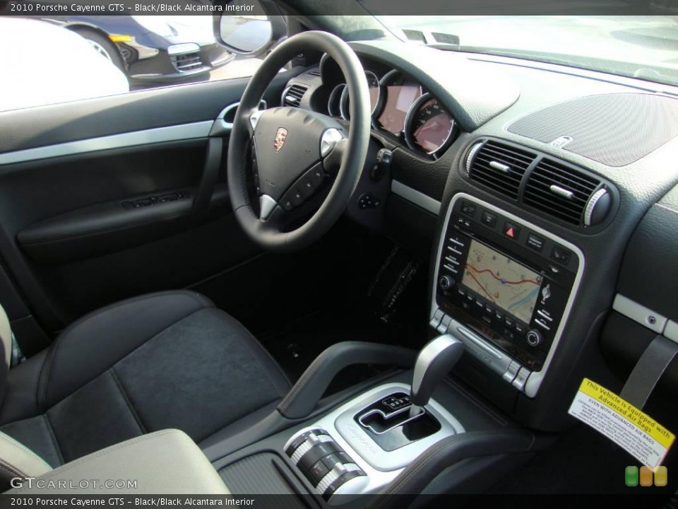 Black/Black Alcantara Interior Photo for the 2010 Porsche Cayenne GTS #49826475