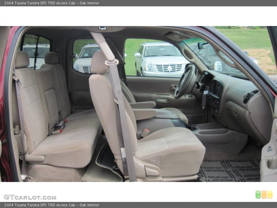 Oak Interior Photo for the 2004 Toyota Tundra SR5 TRD Access Cab #49830150
