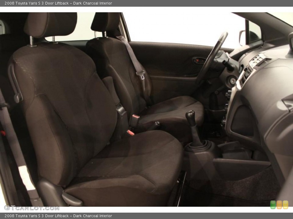 Dark Charcoal Interior Photo for the 2008 Toyota Yaris S 3 Door Liftback #49839270