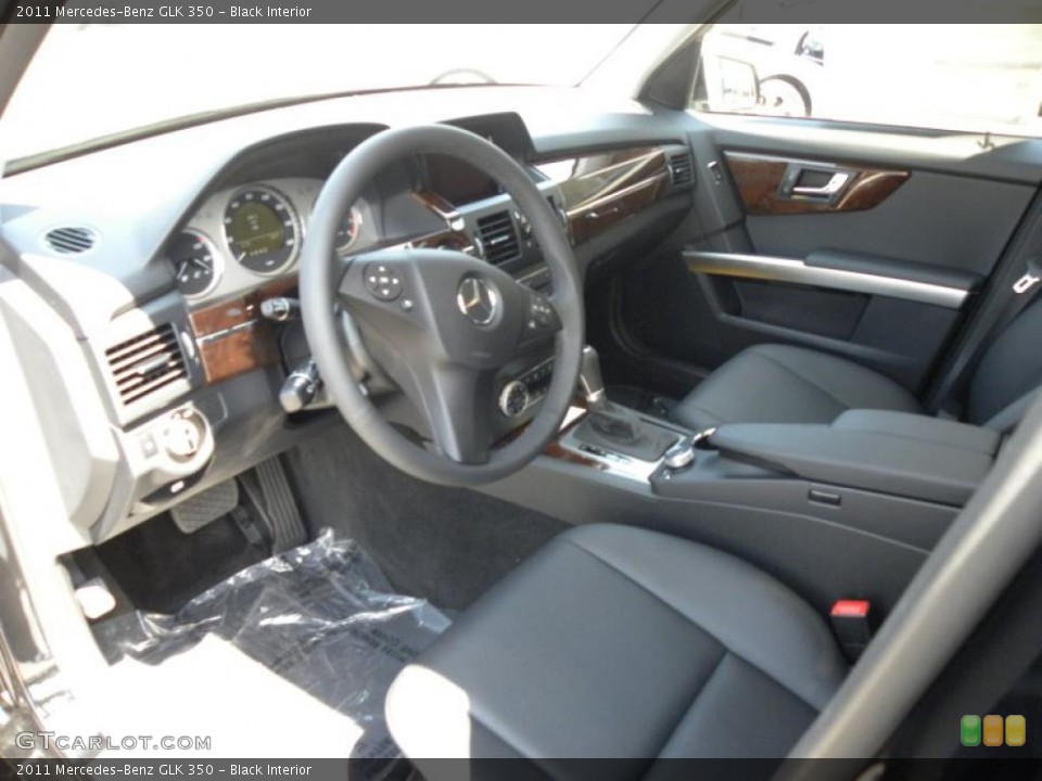 Black Interior Photo for the 2011 Mercedes-Benz GLK 350 #49841026