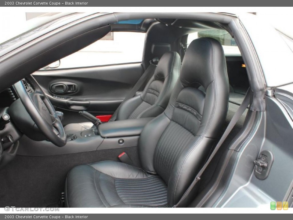 Black Interior Photo for the 2003 Chevrolet Corvette Coupe #49842634