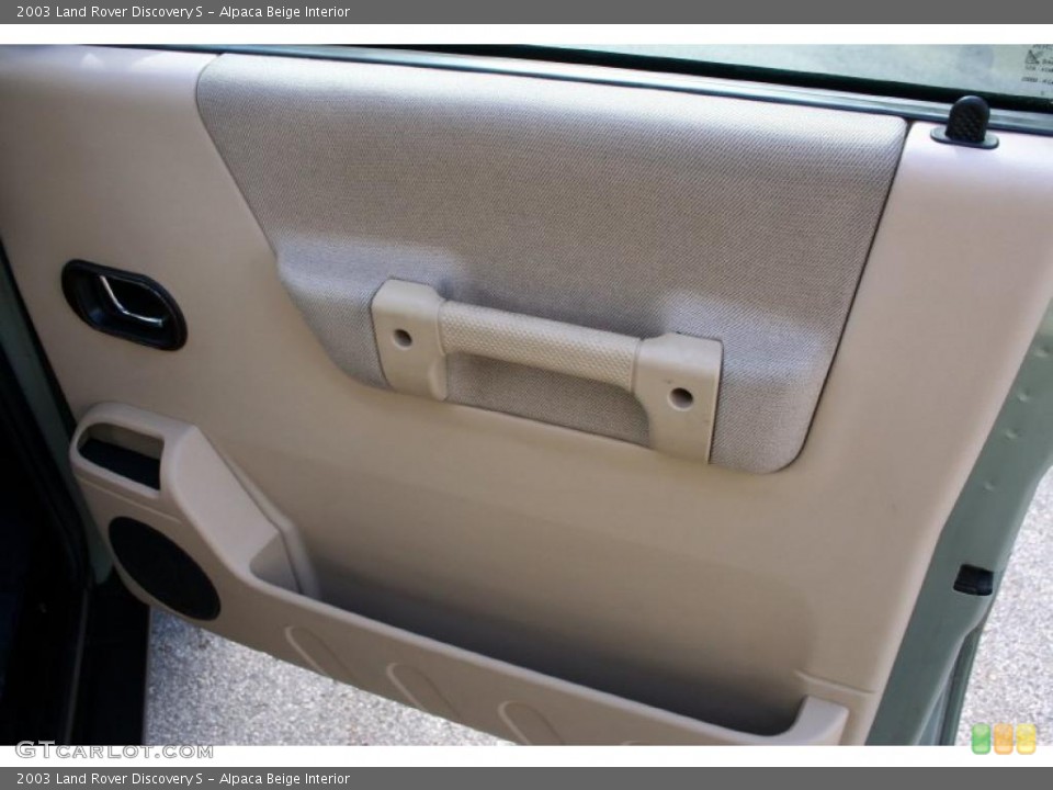 Alpaca Beige Interior Door Panel for the 2003 Land Rover Discovery S #49842937