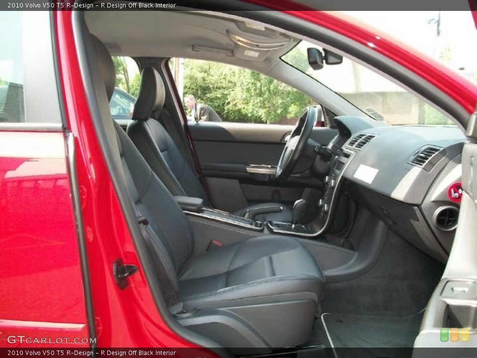 R Design Off Black Interior Photo for the 2010 Volvo V50 T5 R-Design #49845454