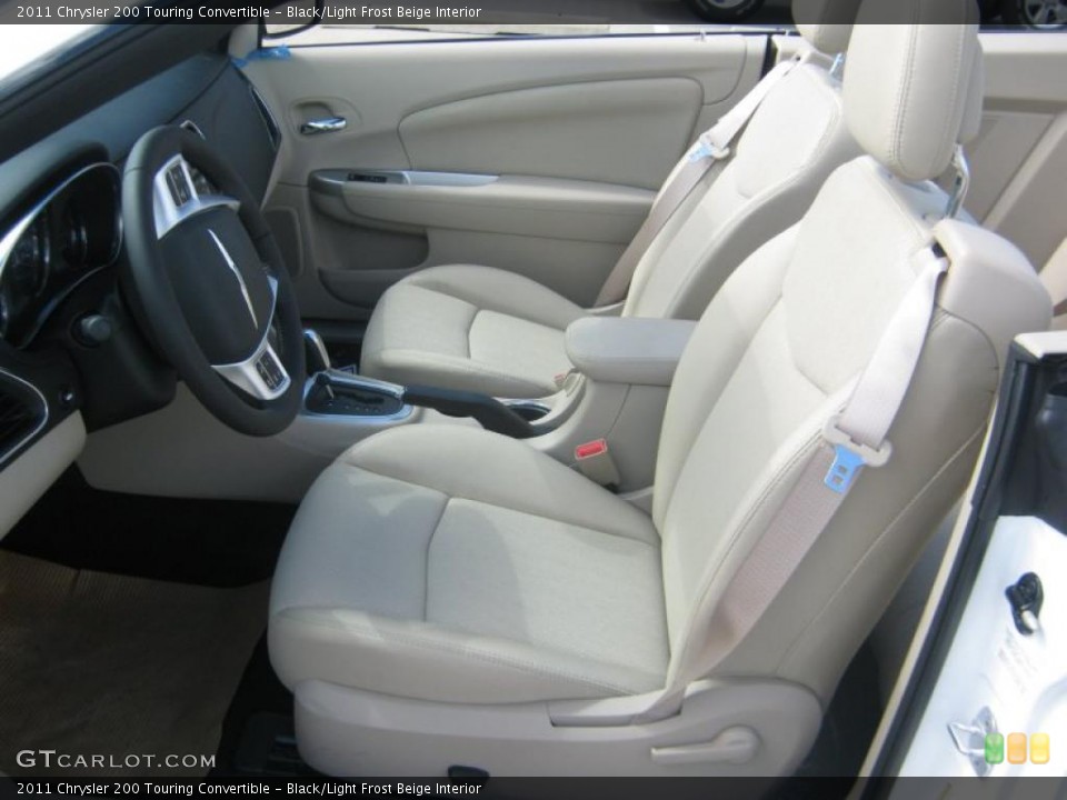 Black/Light Frost Beige Interior Photo for the 2011 Chrysler 200 Touring Convertible #49846636