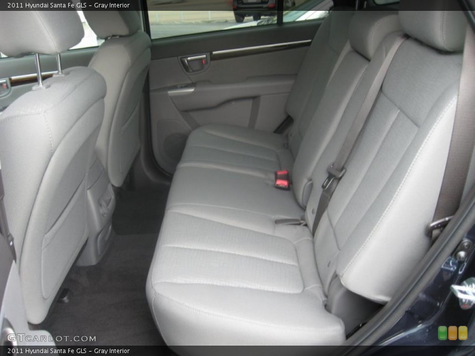 Gray Interior Photo for the 2011 Hyundai Santa Fe GLS #49848586