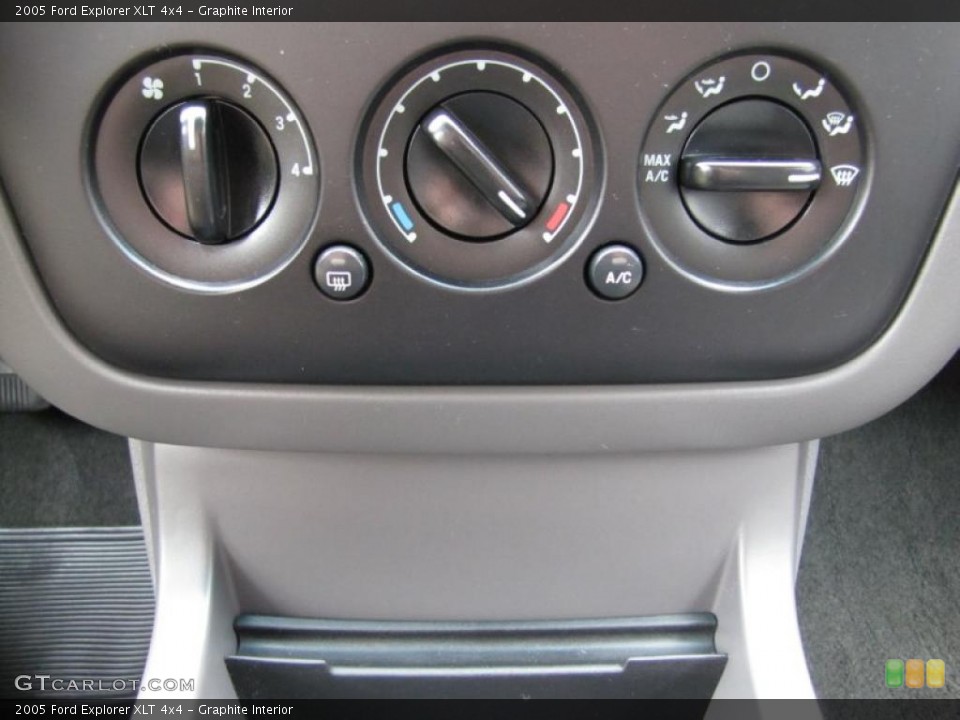 Graphite Interior Controls for the 2005 Ford Explorer XLT 4x4 #49849501