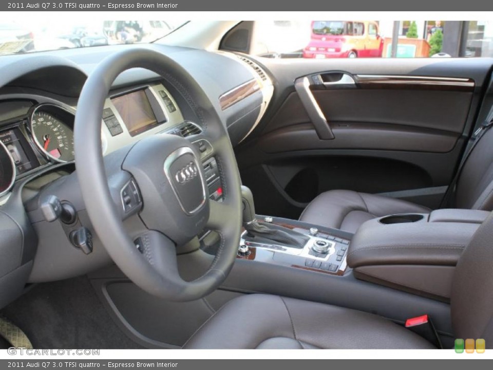 Espresso Brown Interior Photo for the 2011 Audi Q7 3.0 TFSI quattro #49860959