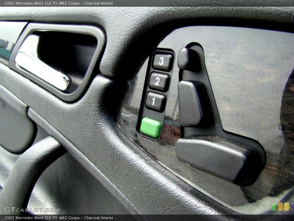 Charcoal Interior Controls for the 2002 Mercedes-Benz CLK 55 AMG Coupe #49862822