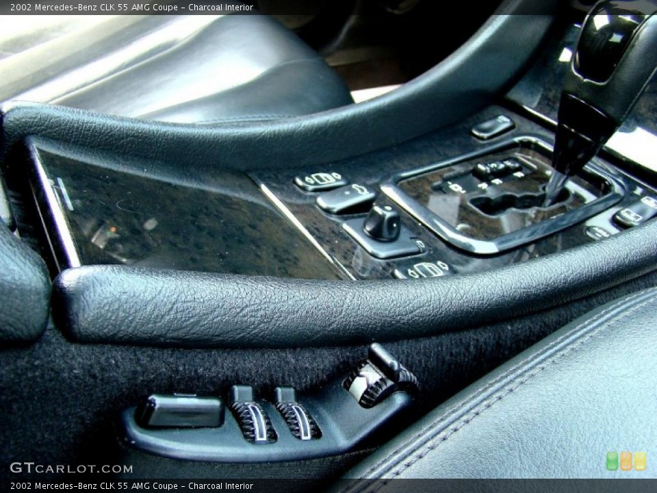 Charcoal Interior Controls for the 2002 Mercedes-Benz CLK 55 AMG Coupe #49862936