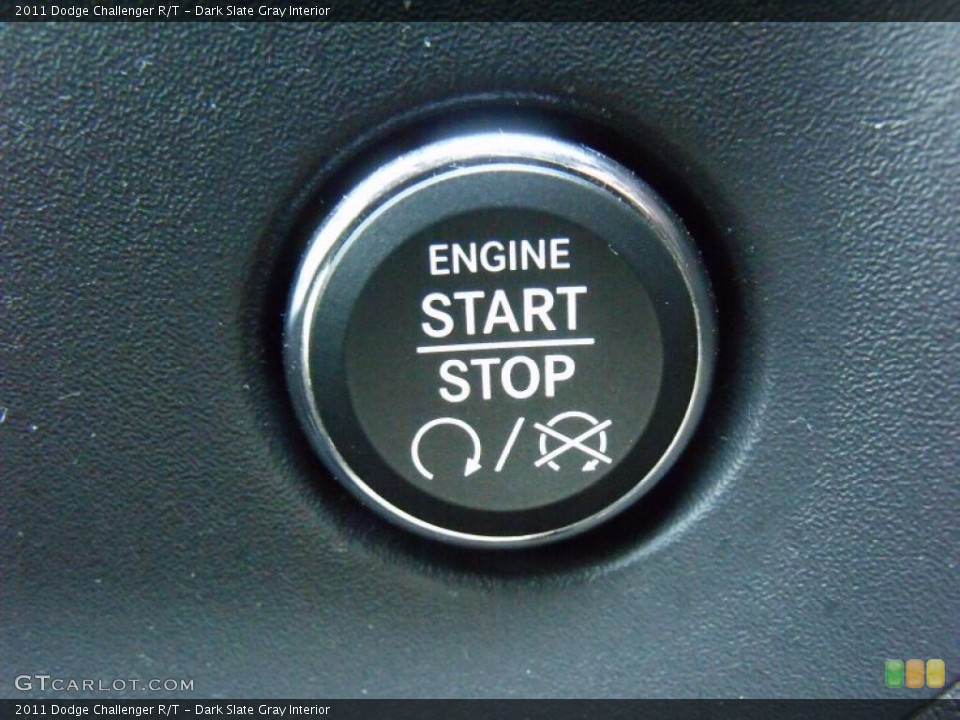 Dark Slate Gray Interior Controls for the 2011 Dodge Challenger R/T #49866257