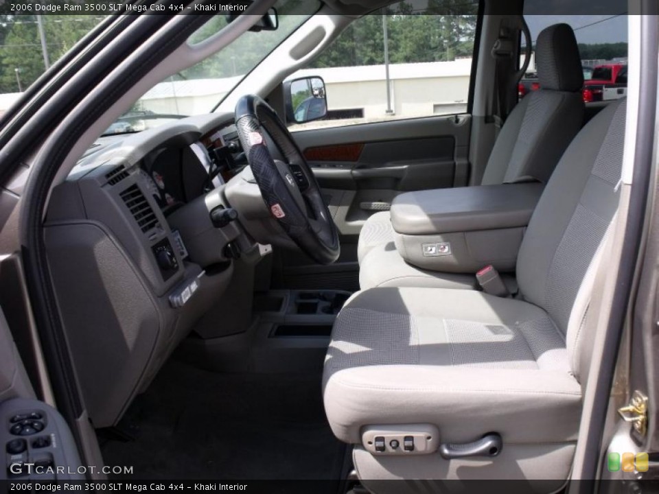 Khaki Interior Photo for the 2006 Dodge Ram 3500 SLT Mega Cab 4x4 #49868801