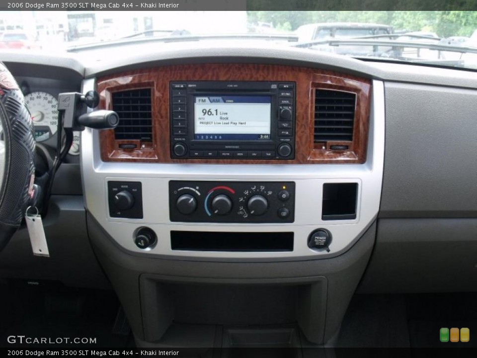 Khaki Interior Controls for the 2006 Dodge Ram 3500 SLT Mega Cab 4x4 #49868930