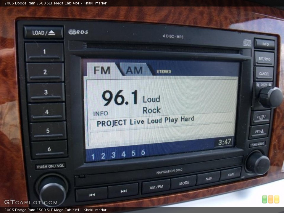 Khaki Interior Controls for the 2006 Dodge Ram 3500 SLT Mega Cab 4x4 #49868993