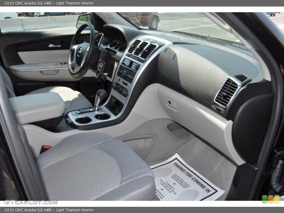 Light Titanium Interior Photo for the 2010 GMC Acadia SLE AWD #49870712