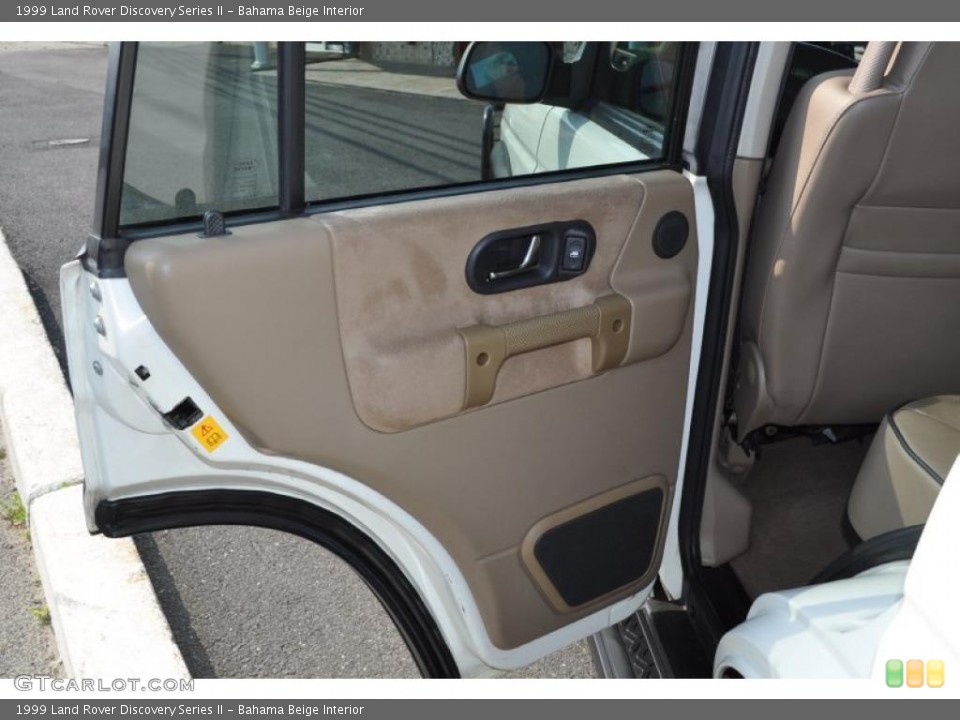 Bahama Beige Interior Door Panel for the 1999 Land Rover Discovery Series II #49872017