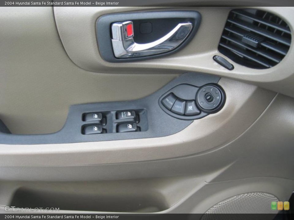 Beige Interior Controls for the 2004 Hyundai Santa Fe  #49873733