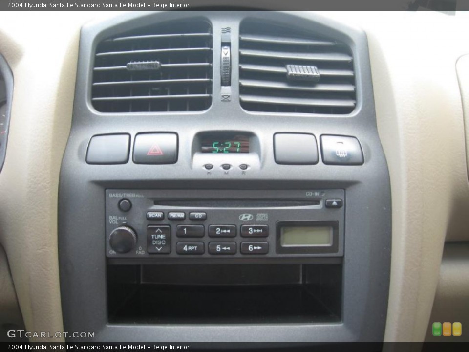 Beige Interior Controls for the 2004 Hyundai Santa Fe  #49873836