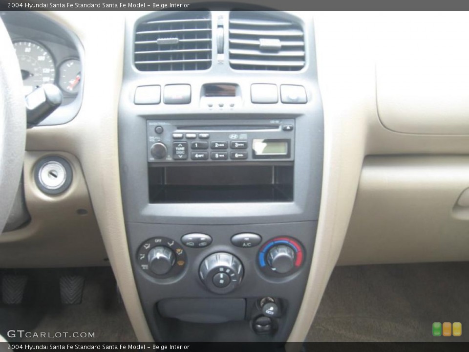 Beige Interior Controls for the 2004 Hyundai Santa Fe  #49873865