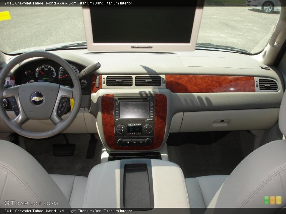 Light Titanium/Dark Titanium Interior Dashboard for the 2011 Chevrolet Tahoe Hybrid 4x4 #49873975