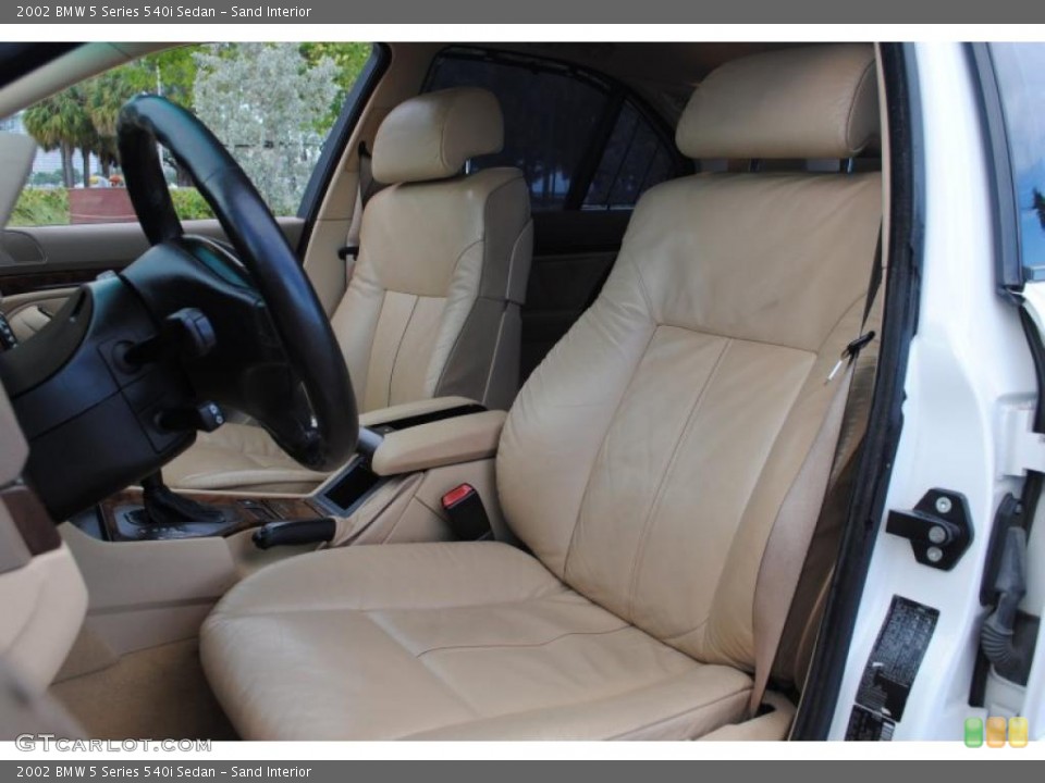 Sand Interior Photo for the 2002 BMW 5 Series 540i Sedan #49877366