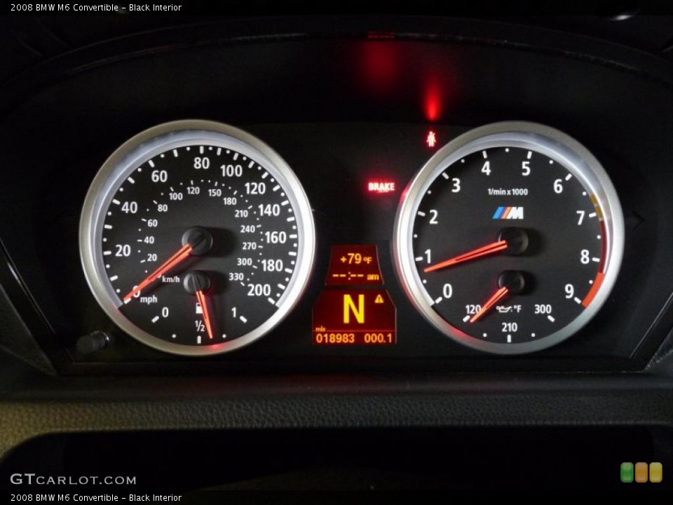 Black Interior Gauges for the 2008 BMW M6 Convertible #49877372