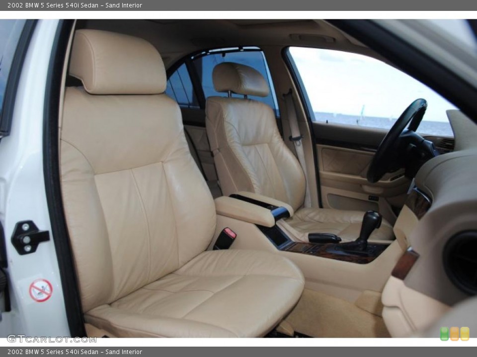 Sand Interior Photo for the 2002 BMW 5 Series 540i Sedan #49877375