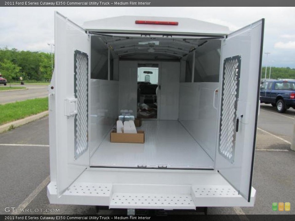 Medium Flint Interior Photo for the 2011 Ford E Series Cutaway E350 Commercial Utility Truck #49877459