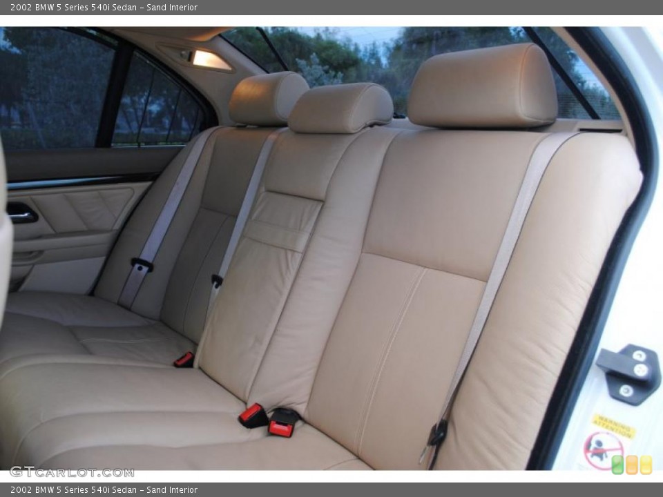Sand Interior Photo for the 2002 BMW 5 Series 540i Sedan #49877564