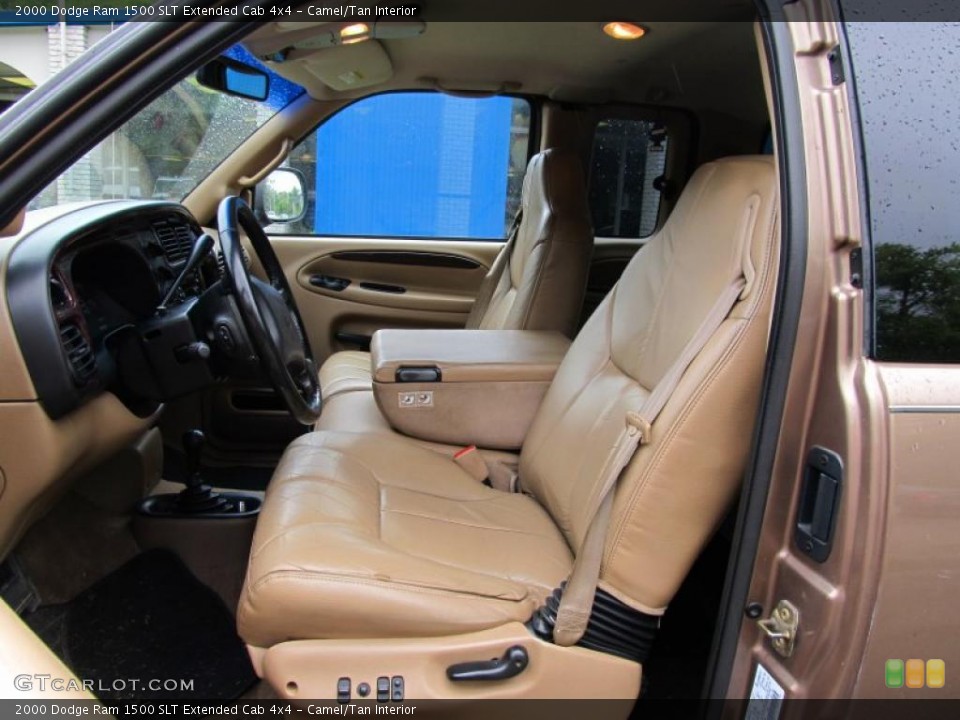 Camel/Tan Interior Photo for the 2000 Dodge Ram 1500 SLT Extended Cab 4x4 #49880099