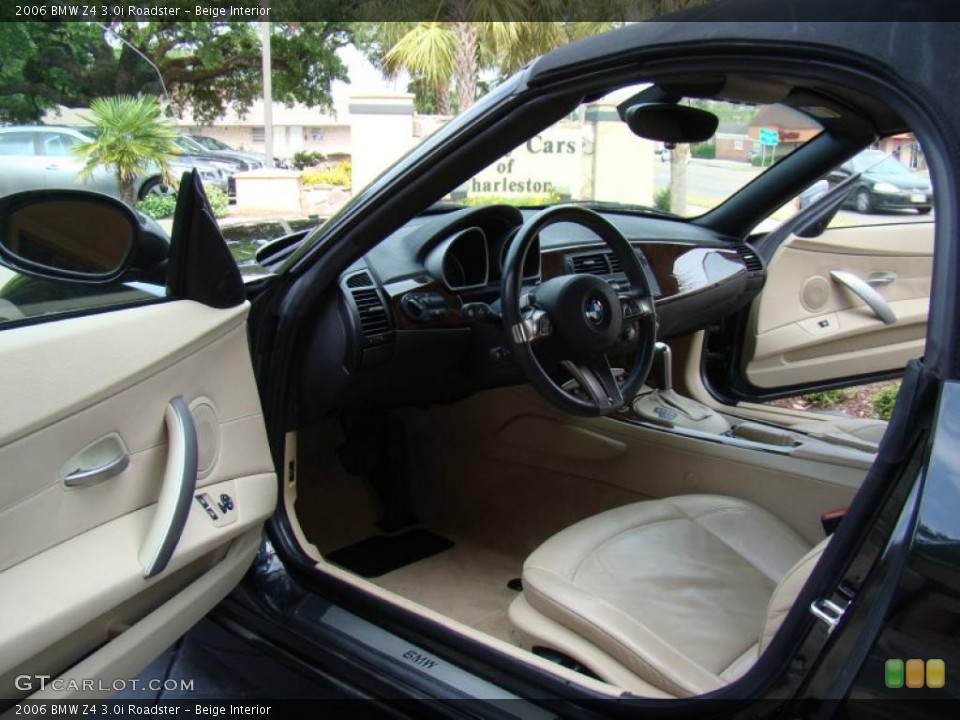 Beige Interior Photo for the 2006 BMW Z4 3.0i Roadster #49883000
