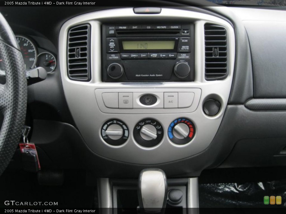 Dark Flint Gray Interior Controls for the 2005 Mazda Tribute i 4WD #49883018