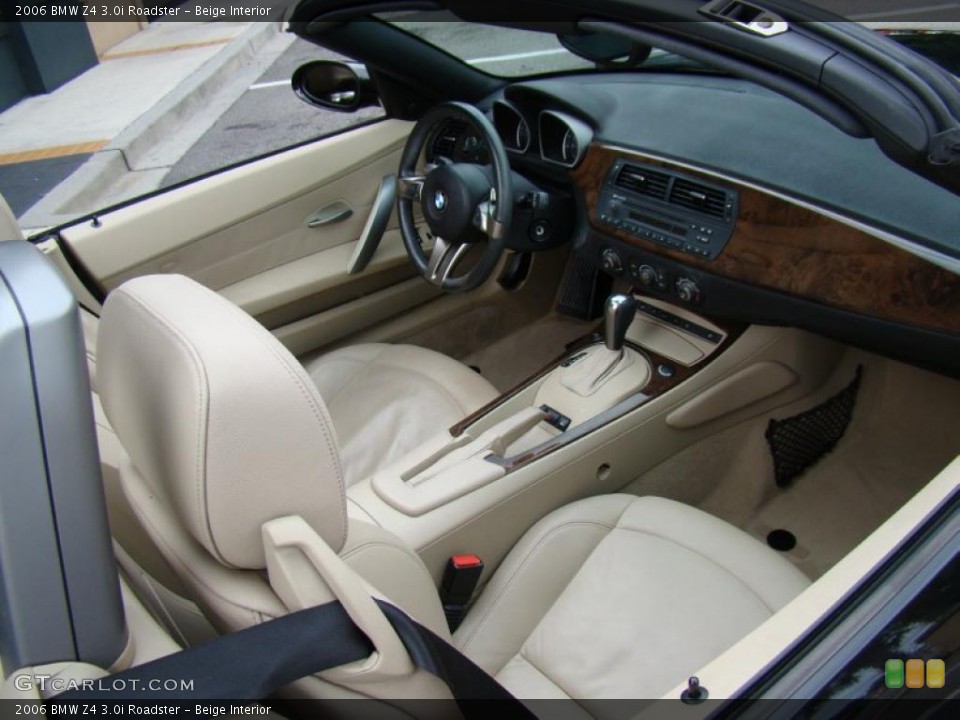 Beige Interior Photo for the 2006 BMW Z4 3.0i Roadster #49883456